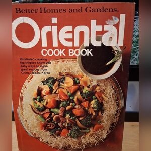 Better Homes and Gardens Oriental Cook Book Red